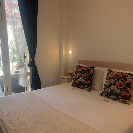 Regina Milano In Melegnano - Wifi, Breakfast Box And Terrace Appartement Buitenkant foto