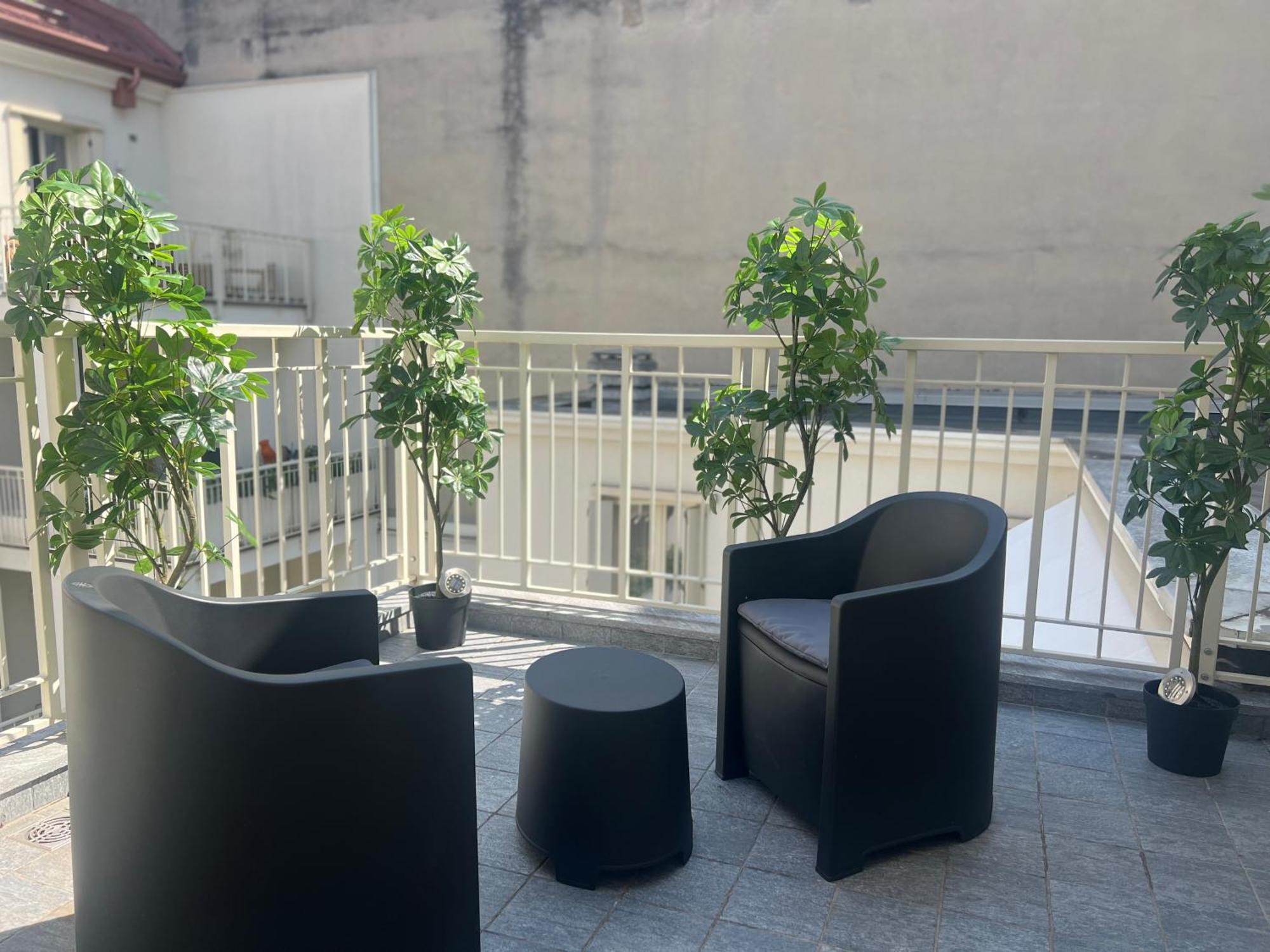 Regina Milano In Melegnano - Wifi, Breakfast Box And Terrace Appartement Buitenkant foto